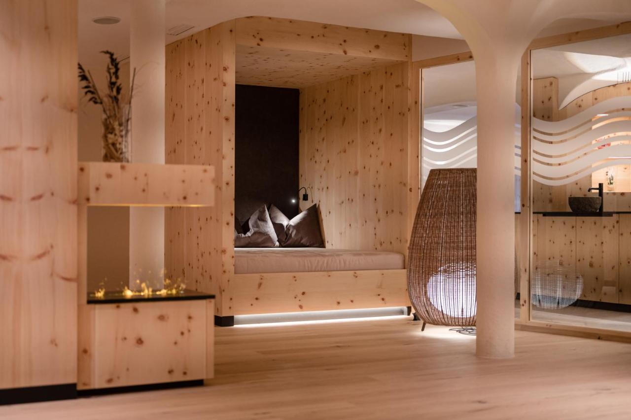 Alpine Nature Hotel Stoll Planca di Sopra Ngoại thất bức ảnh