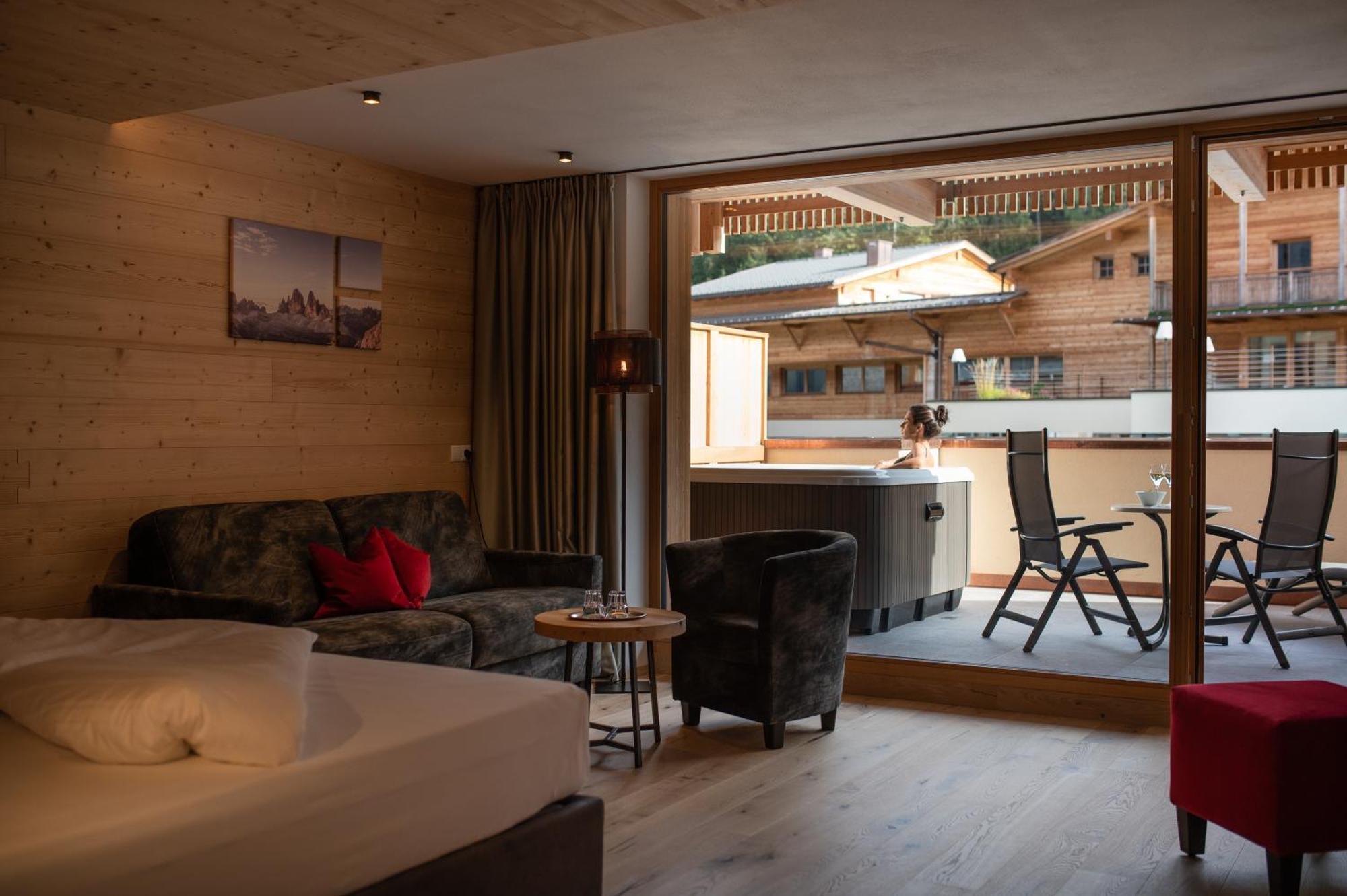 Alpine Nature Hotel Stoll Planca di Sopra Ngoại thất bức ảnh