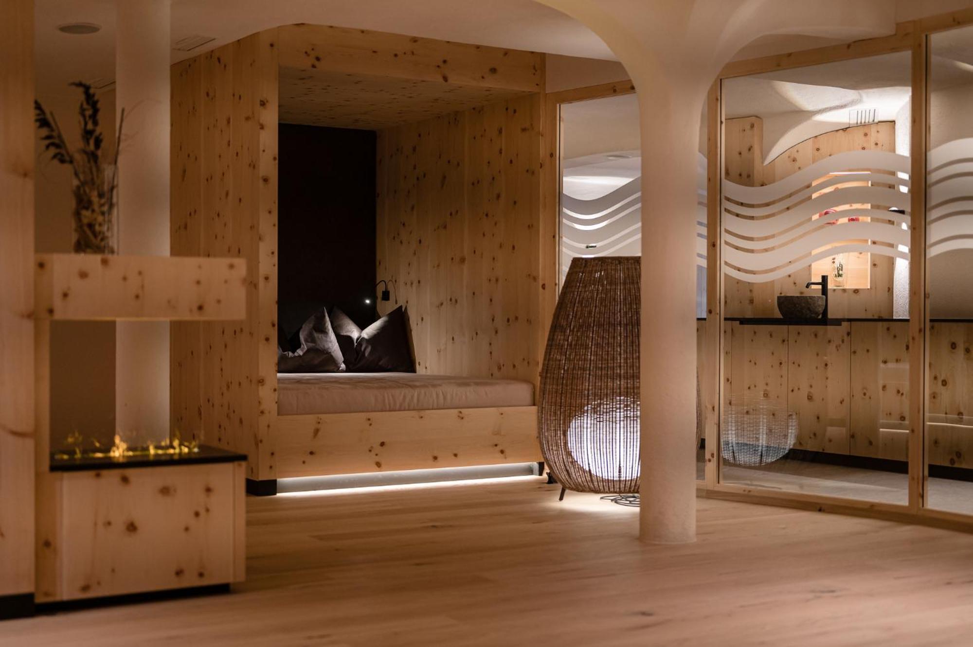 Alpine Nature Hotel Stoll Planca di Sopra Ngoại thất bức ảnh